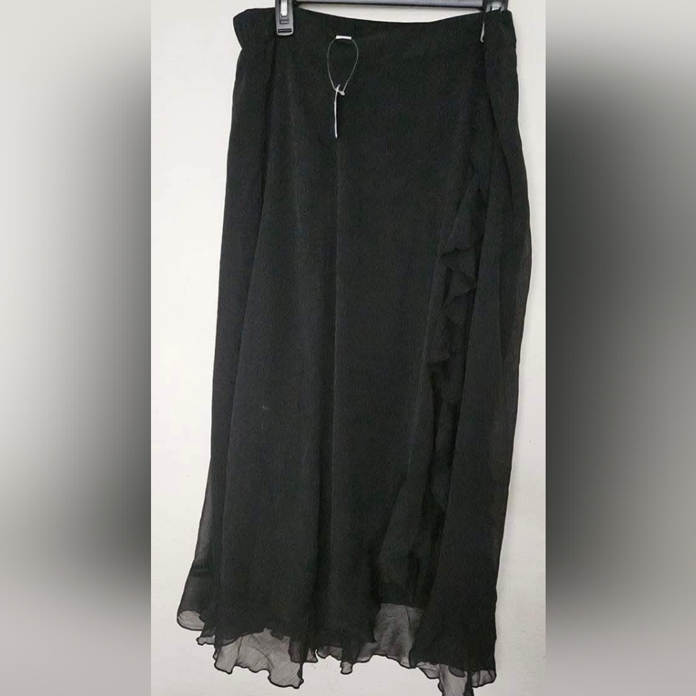 NWT XL Old Navy Ruffle Maxi Skirt
